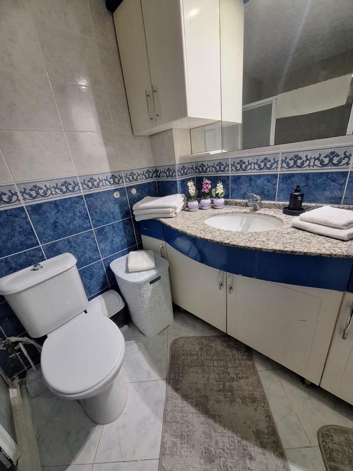 3Ege Ueniversitesine Ve Hastane Ye Cok Yakin Aile Icin Uygun Bornova Extérieur photo